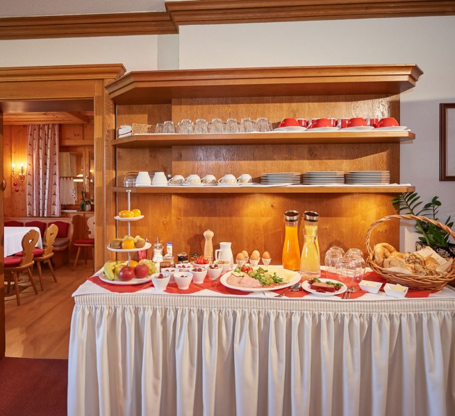 Frühstücksbuffet in der Pension Kreuzer in Flachau