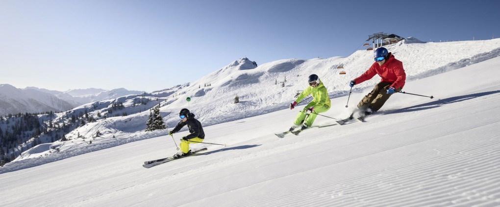 Skifahrer beim Skiurlaub im snow space Flachau, Ski amadé © Flachau Tourismus