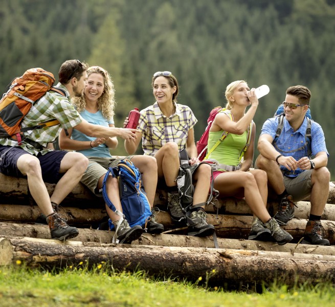 Pause beim Wandern © Flachau Tourismus